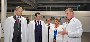 Глава Ярославской области Дмитрий Миронов посетил ОАО «Волжанин» Глава Ярославской области Дмитрий Миронов посетил ОАО «Волжанин»