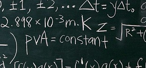 В Ярославле обсудили нелинейные методы в физике и механике