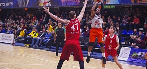 Ярославский «Буревестник» и заколдованные кольца 