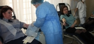 В Ярославле силовики сдают кровь