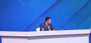 Губернатор Ярославской области сделал прививку от коронавируса
