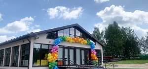 В детском загородном лагере «Чайка» открыли два новых корпуса В детском загородном лагере «Чайка» открыли два новых корпуса