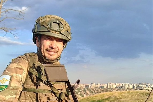 От Вены до Часов Яра: две войны семьи десантников