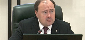 В Ярославле начали высаживать крупномерные деревья