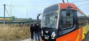 Вдоль Ленинградского проспекта в Ярославле проходит обкатка трамвайных путей