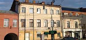 В историческом центре Ярославля предстоит перенести кондиционеры с фасадов