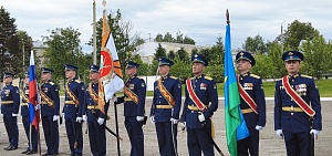 299-му парашютно-десантному полку, который дислоцируется в Ярославль, присвоено звание гвардейского