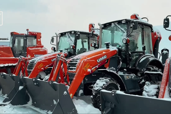 В Ярославль прибыла новая техника для уборки города