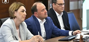Мэр Артем Молчанов презентовал крупным строительным компаний потенциал Ярославля для комплексного развития территорий